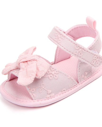 Bow baby shoes