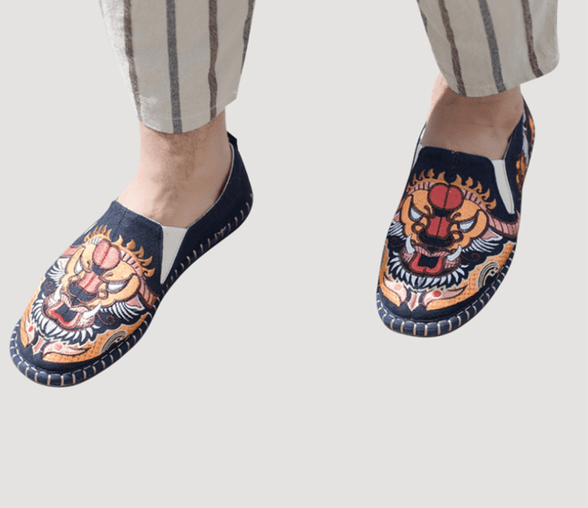 Ethnic style men's shoes