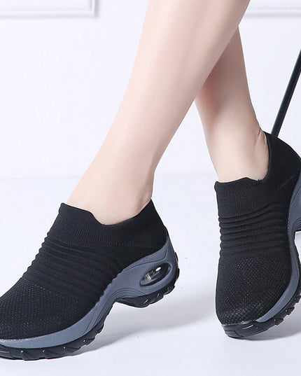 Dancing Soft Bottom Flying Woven Rocking Shoes - Vibes Harmony