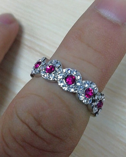 New micro-set ruby engagement ring Europe and the new grandmother green zircon strip - Vibes Harmony